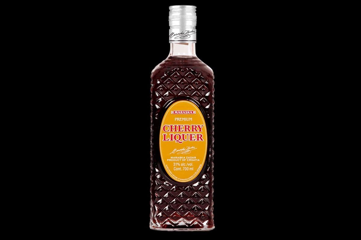MARASKA PREMIUM CHERRY LIQUEUR (1 x 700 ML) (1 x 750ML)