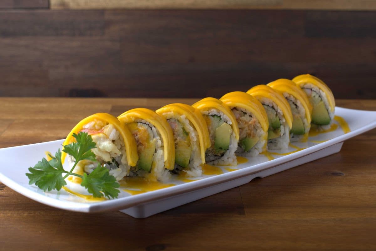 Golden Dragon Roll (8 Pcs)