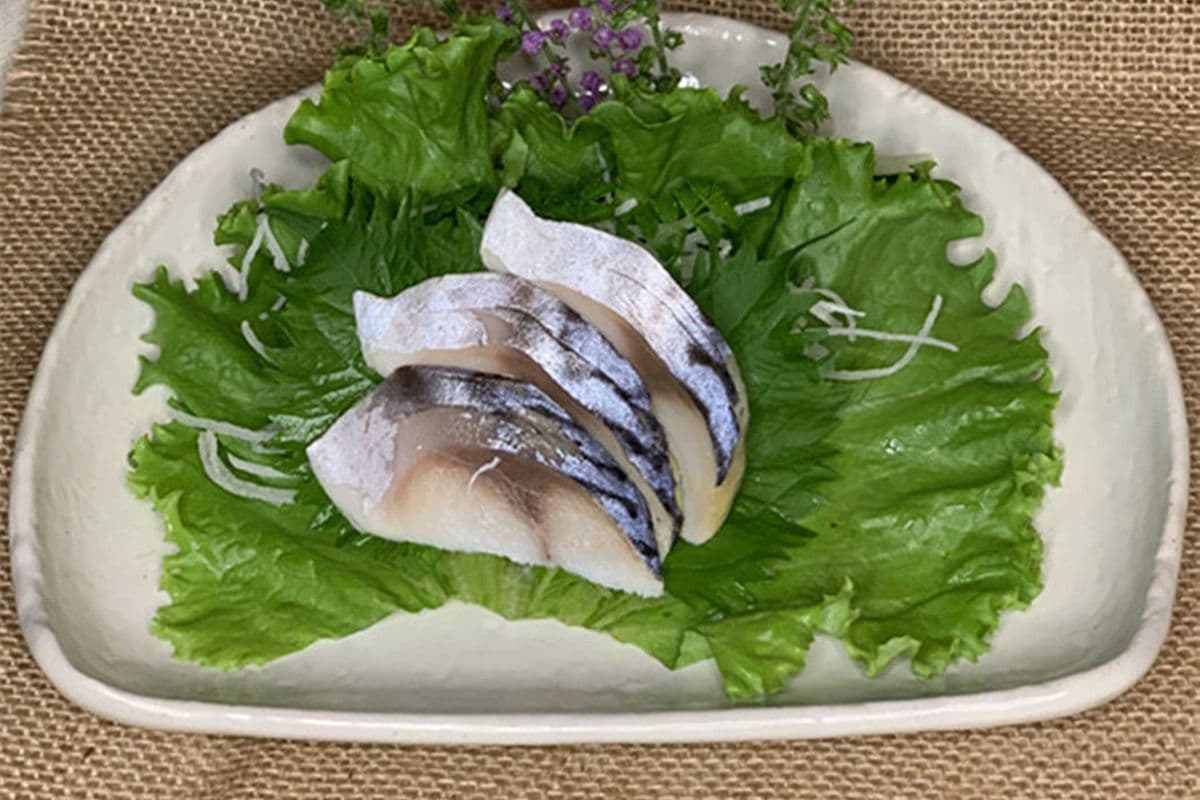 027 Mackerel (3 pcs)