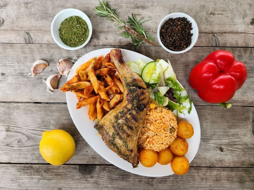 GREEK Garlic & Herbs Qtr Chicken Dinner ( BBQ, Halal)