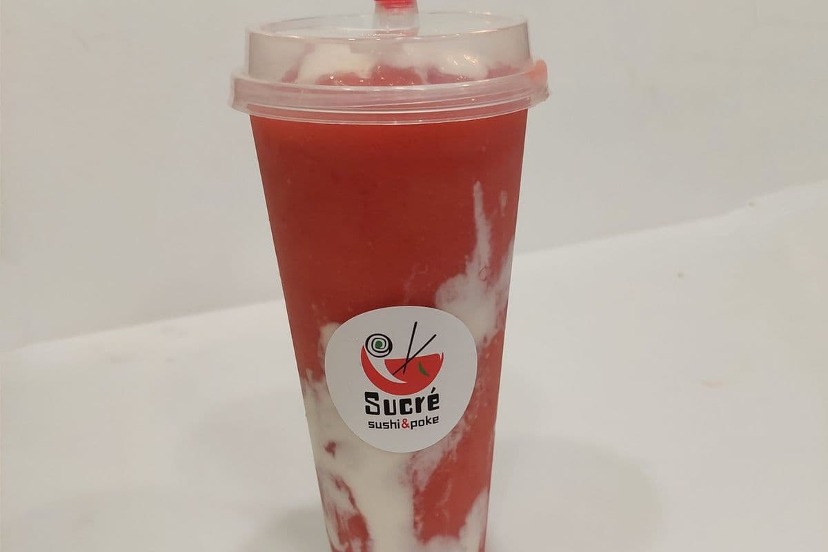 Fraise avec Mousse au Fromage / Strawberry slush with Cheese Mousse (L)