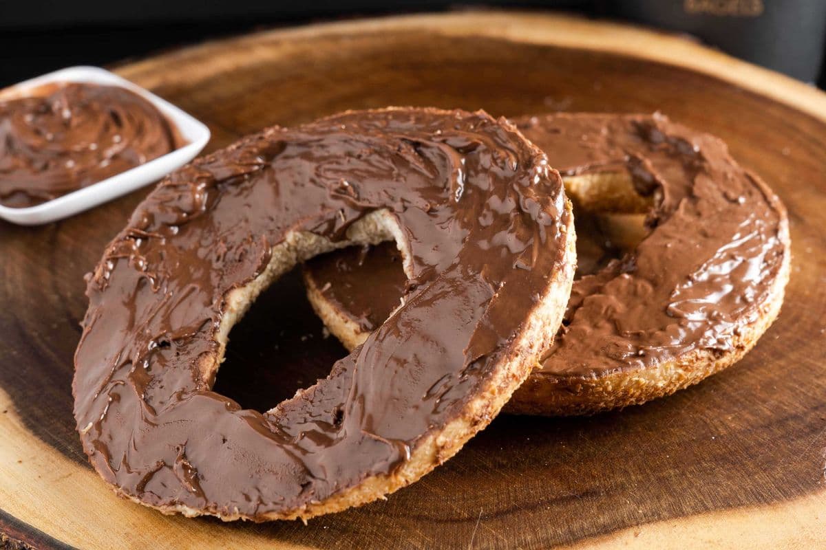 Bagel with Nutella