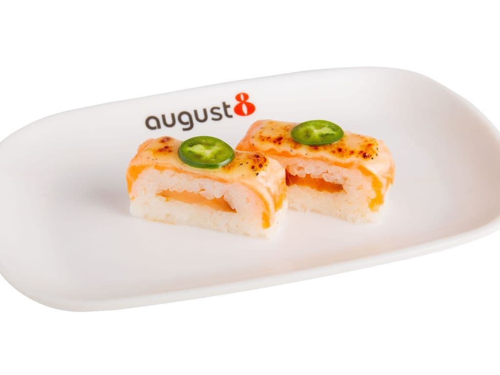 Torched Salmon Oshizushi (8 pcs)