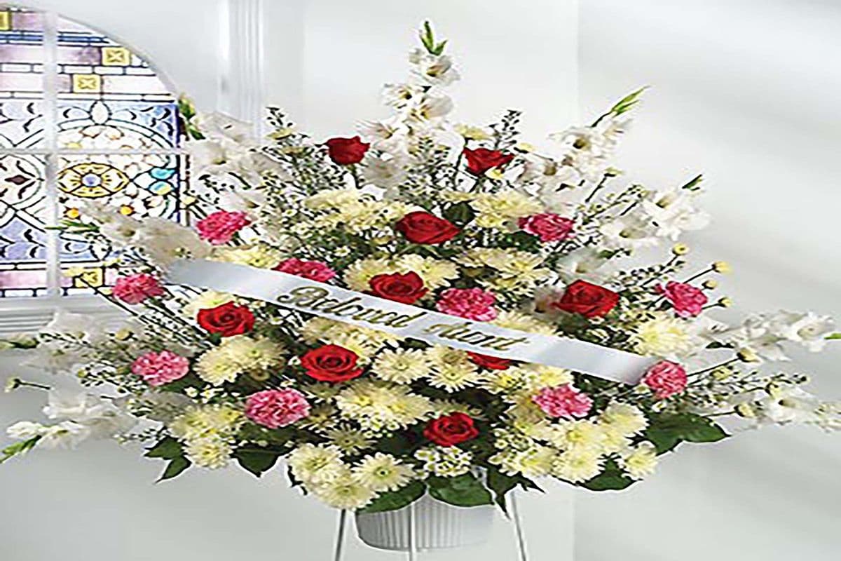 Sympathy Tribute & Ribbon - 1/2 PRICE Was $280 NOW ONLY - $139.98