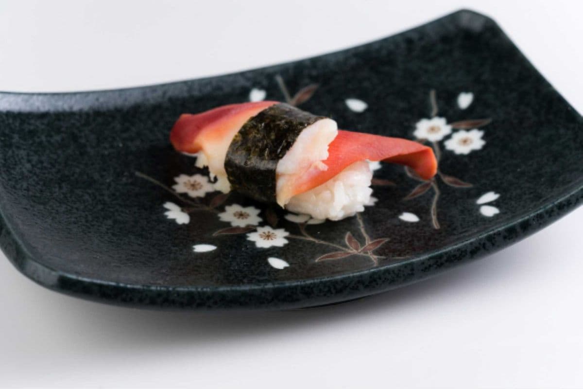 G10. Hokkigai (Surf Clam)