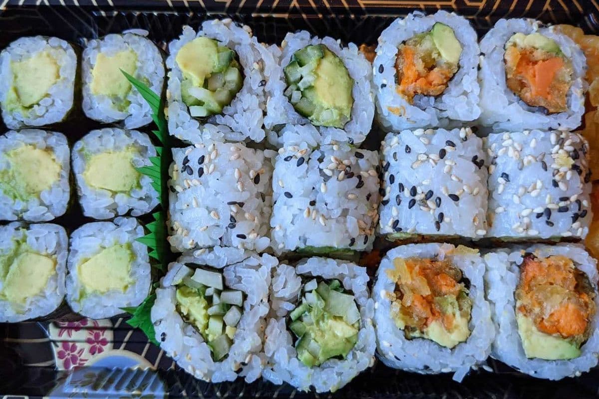 Vegetarian Makizushi Trio