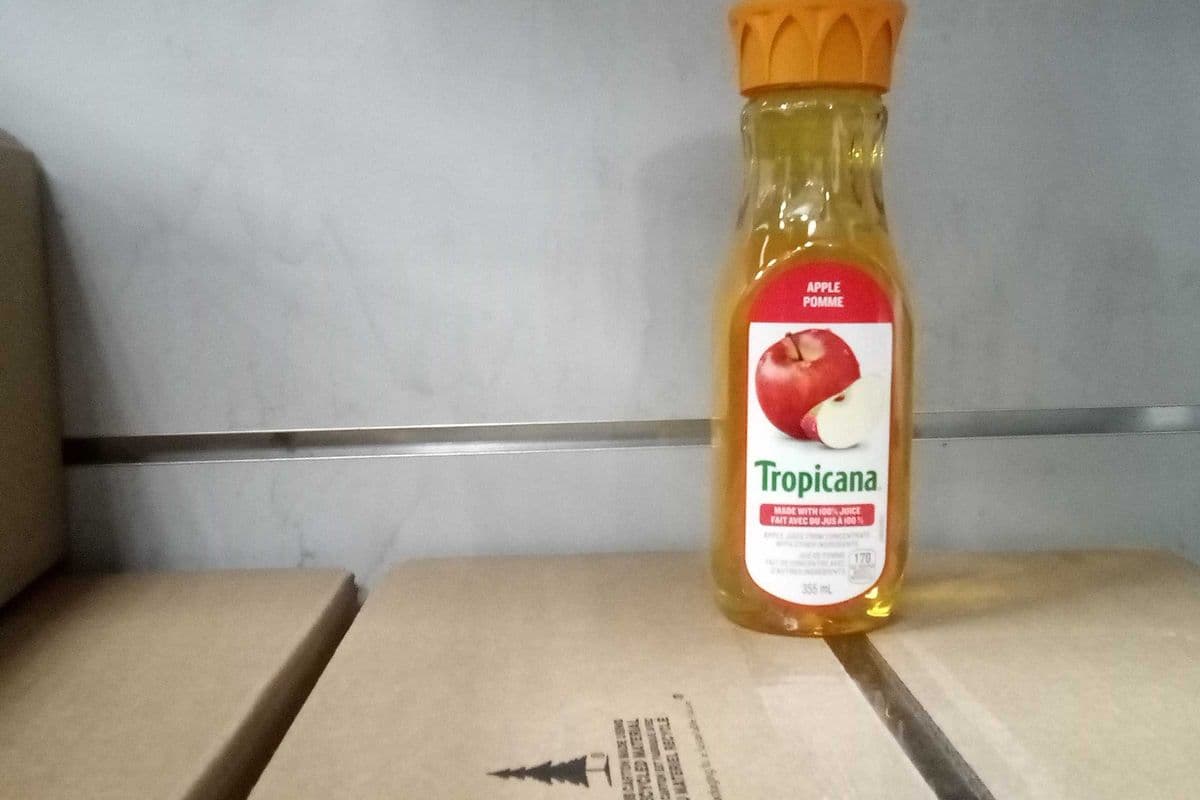 Tropicana Apple (355 ml)