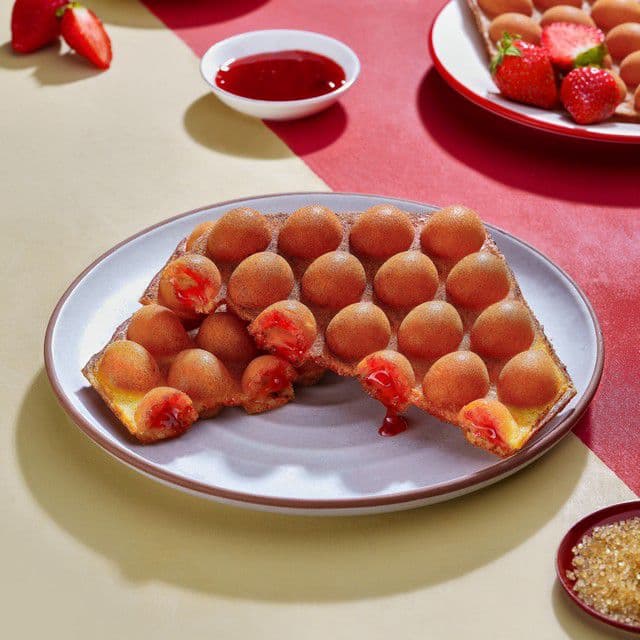 Strawberry Waffle FRAISES GAUFRE-BULLES