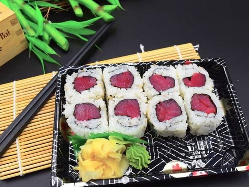 C7. Tuna Maki