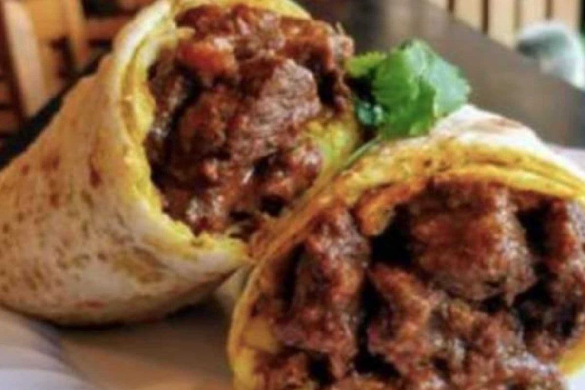 BONELESS OXTAIL STEW ROTI