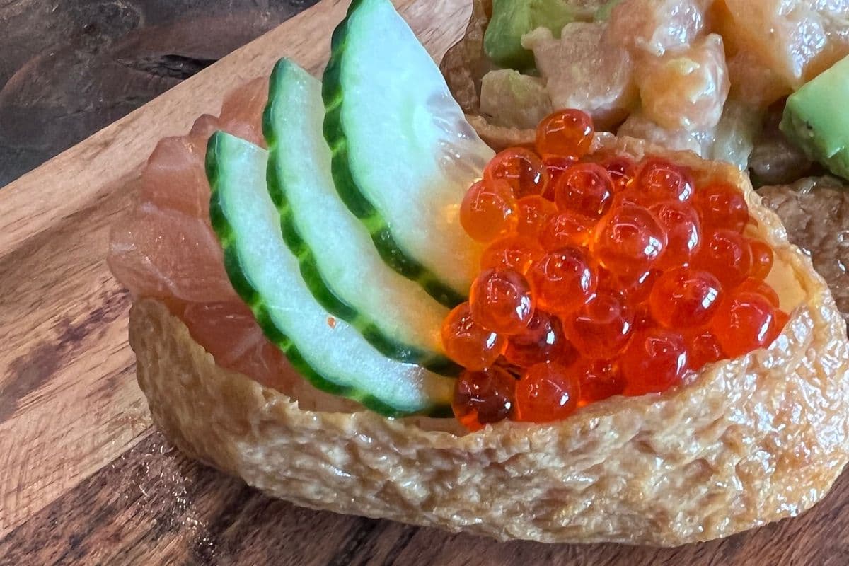 Whole Salmon Inari Sushi 三文鱼籽豆腐皮