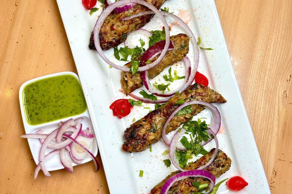 Chicken Seekh Kabab (2 Big Pcs)