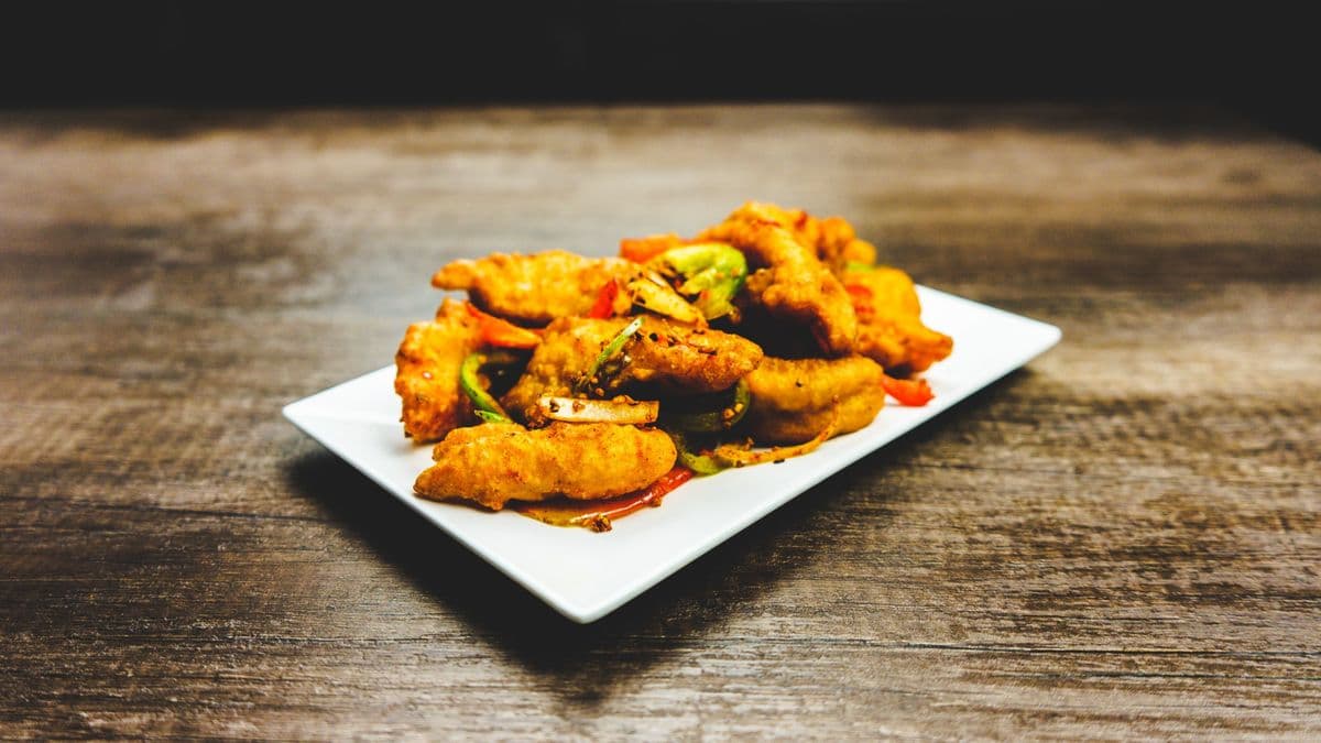 F19. Spicy Pepper Fish (Dry)