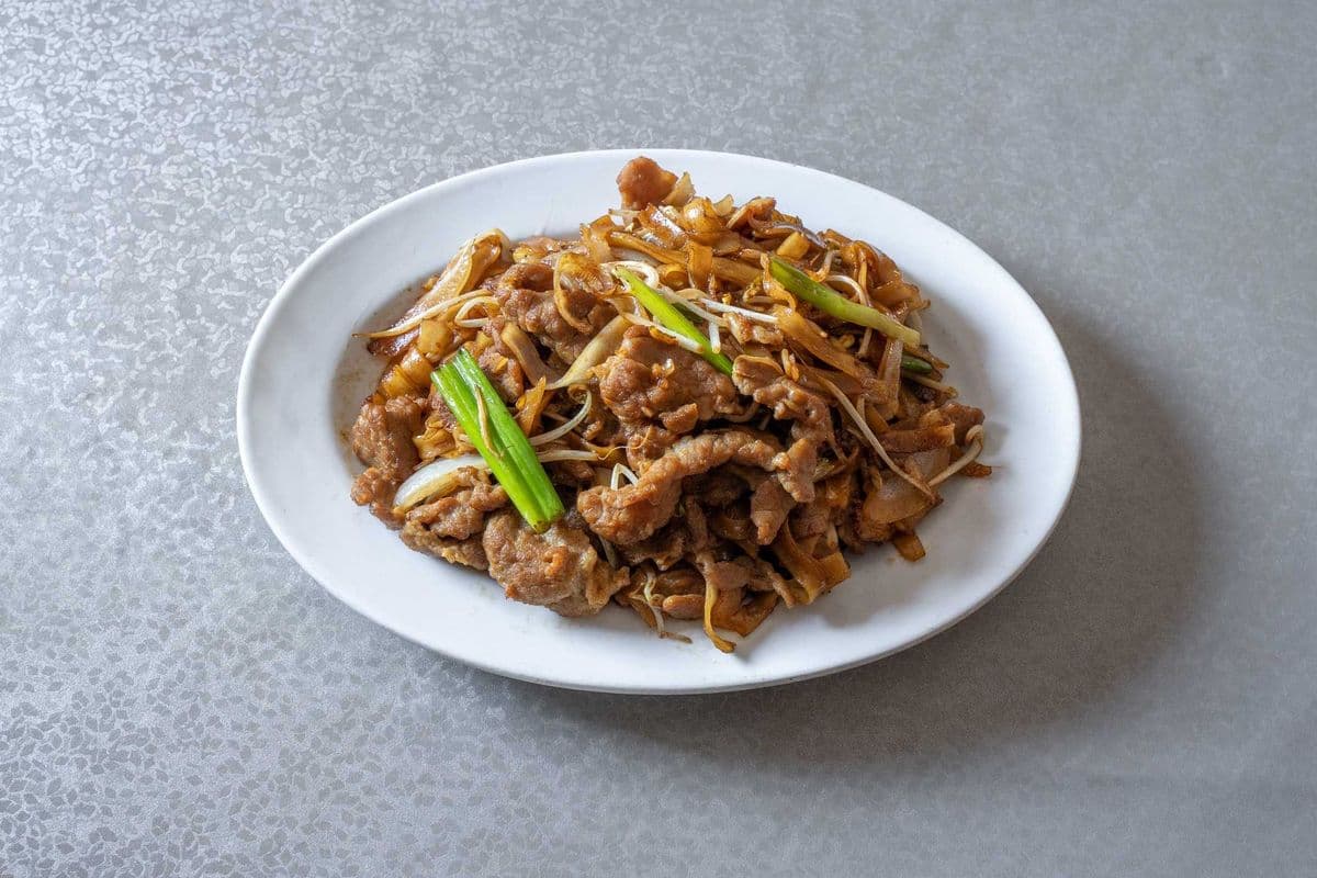 120. Beef Fried Ho Fan