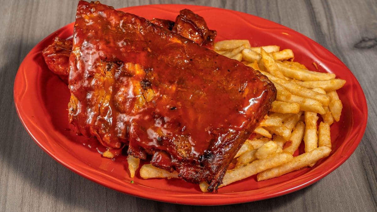 Rib (1/2) and Wing (1 lb) Combo
