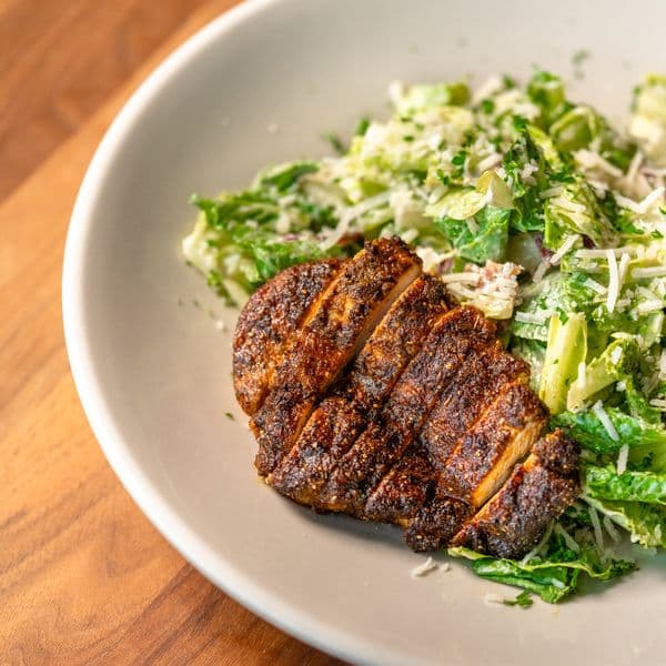 BLACKENED CHICKEN CAESAR (GLUTEN FRIENDLY)
