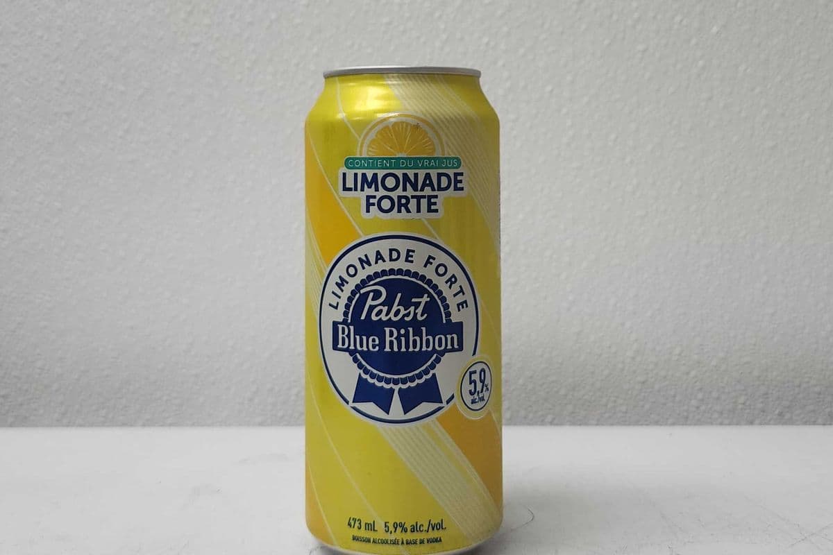 Pabst Blue Ribbon Strong Lemonade (1 x 473 ml Tall Can)
