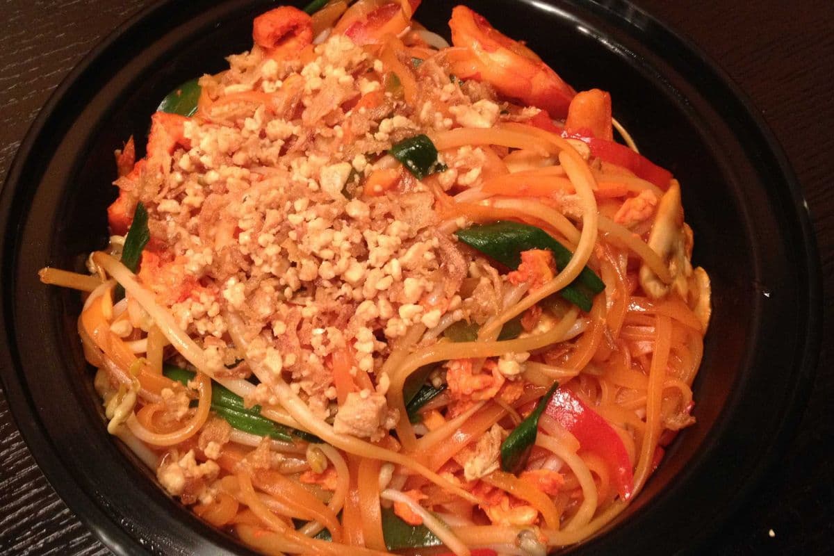 Chicken Pad Thai
