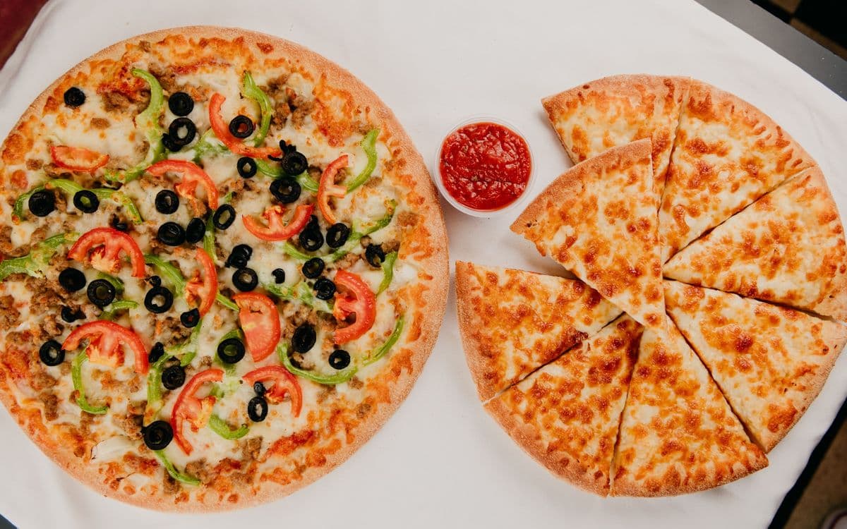 Medium Solo Meal (12" + CB)