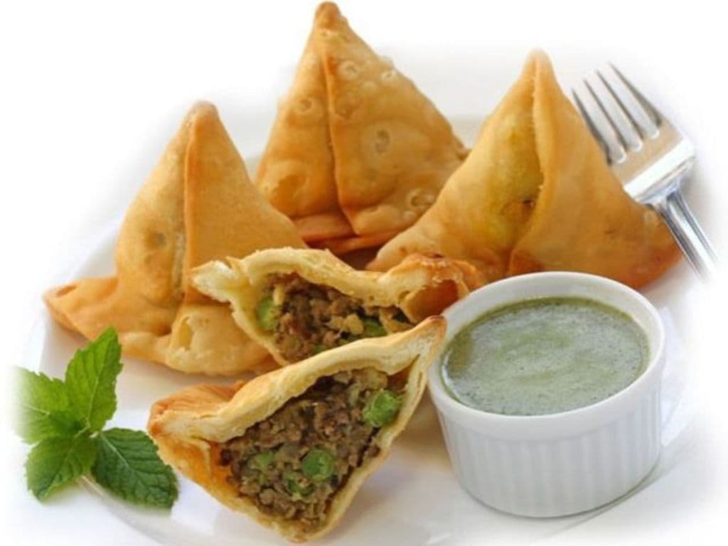 Beef Samosa (2 pcs)