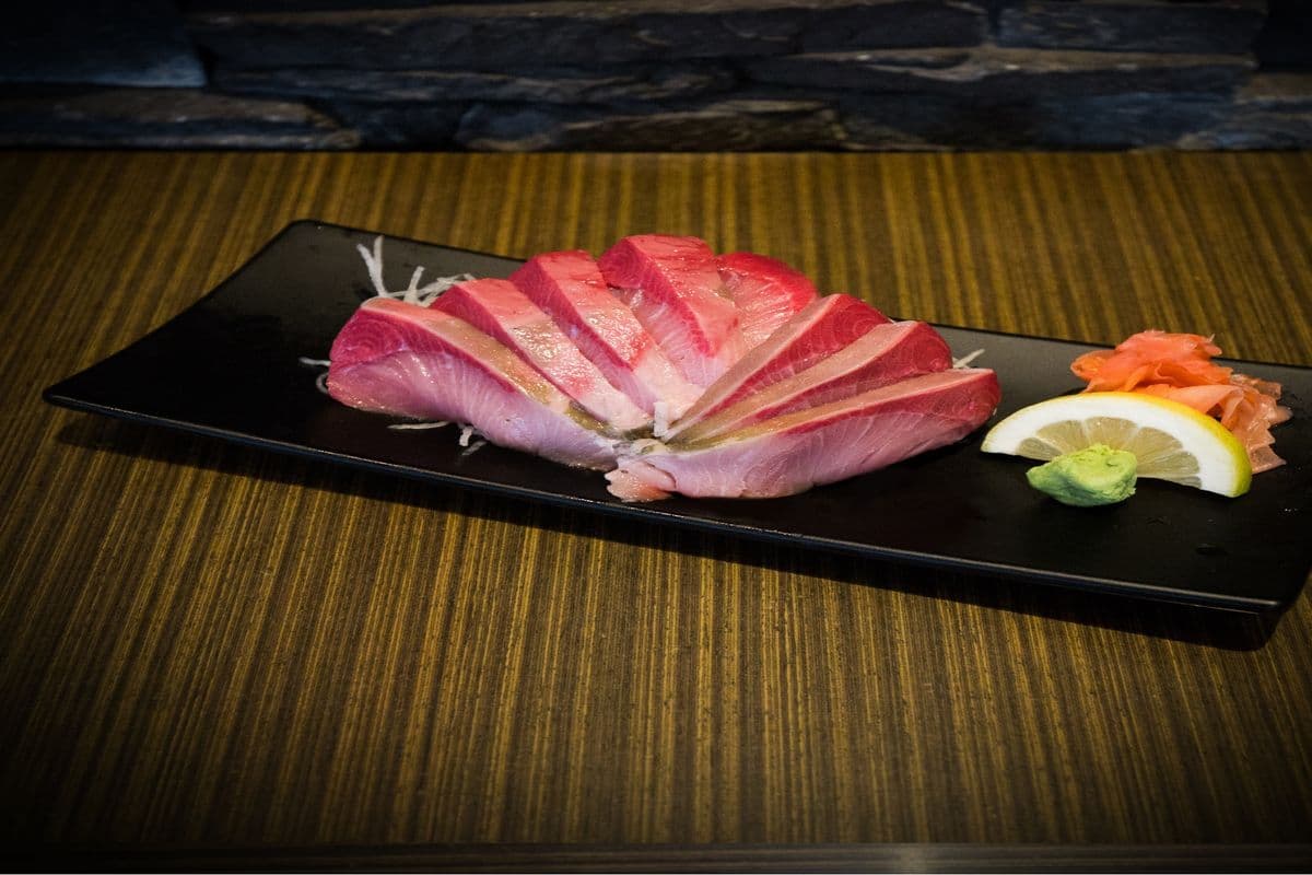 Hamachi Sashimi (Yellowtail)