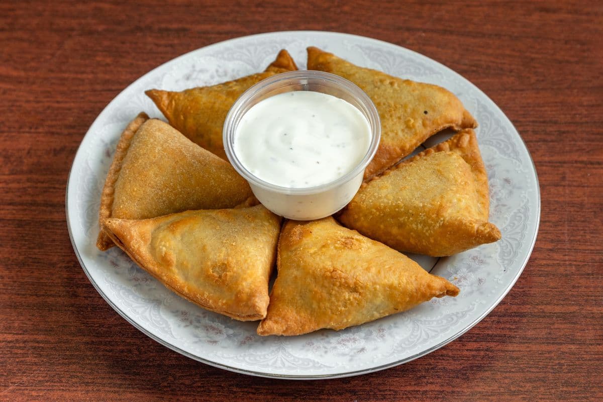 Vegetable Samosa (6 pcs)