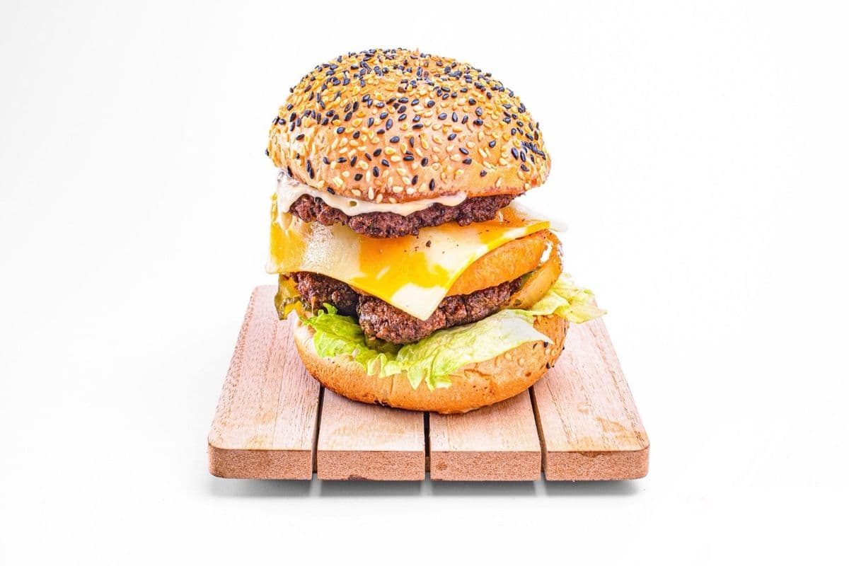 Mechanic’s Cheesy Buddy Beef Burger