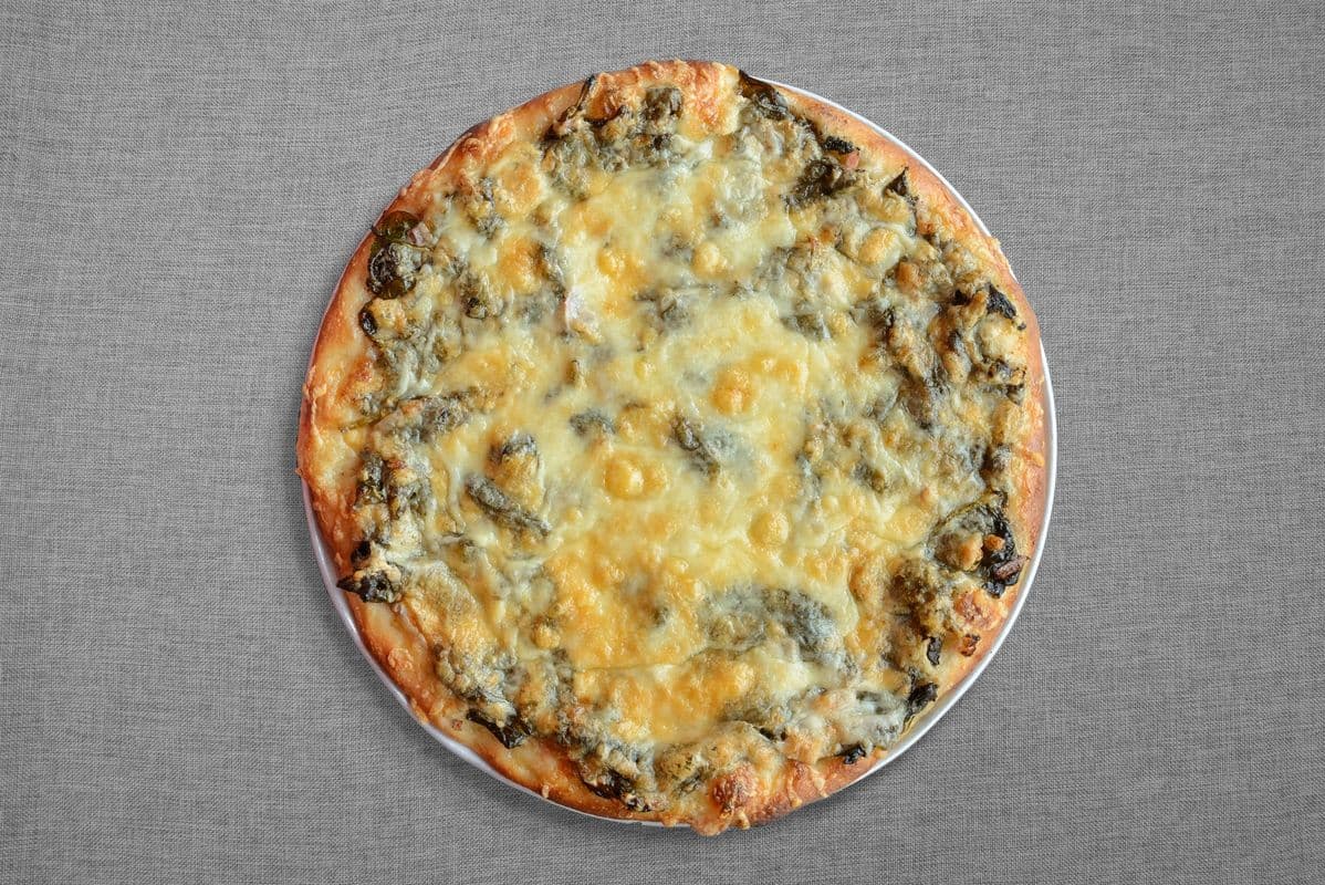 Small Popeye's Best Pizza