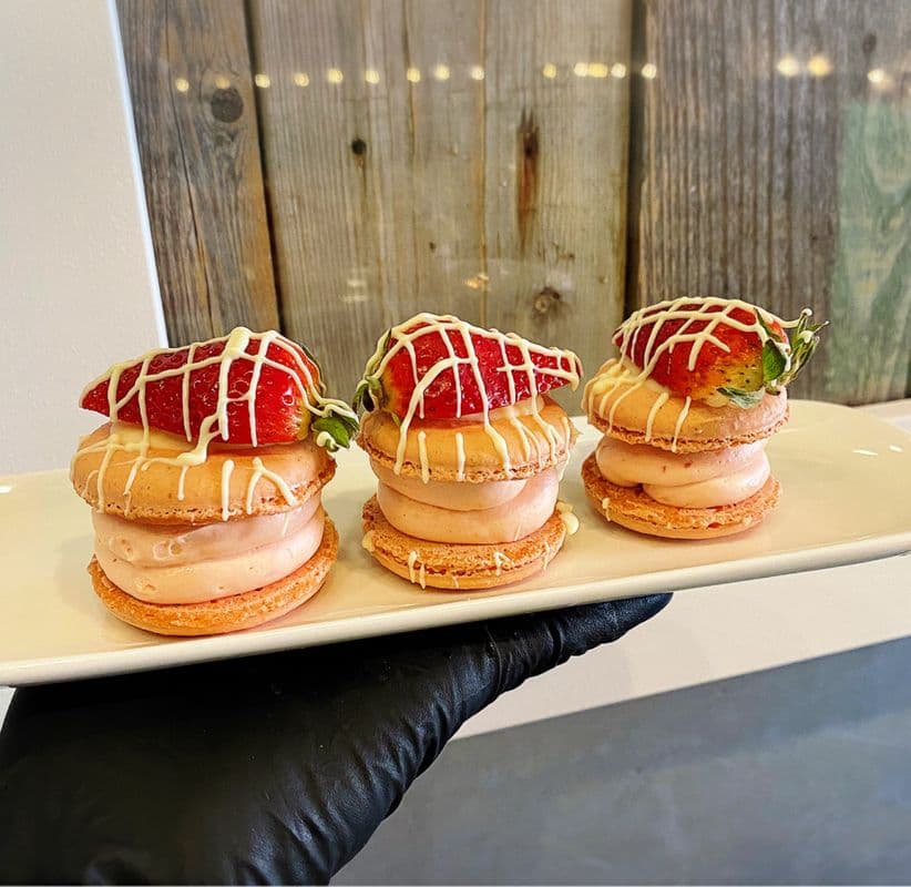 Strawberry Macaron