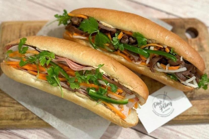 B3. Banh Mi Dac Biet