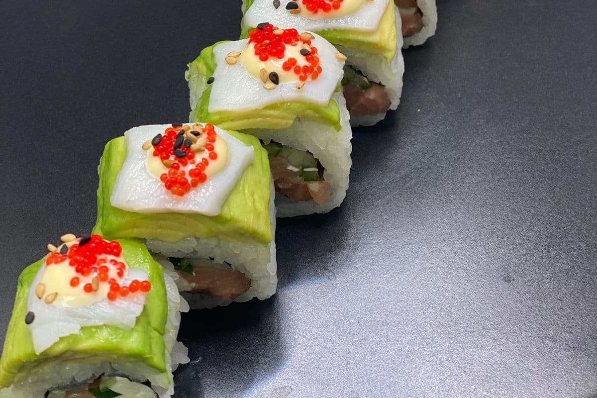 Fuji Roll (8 pcs)