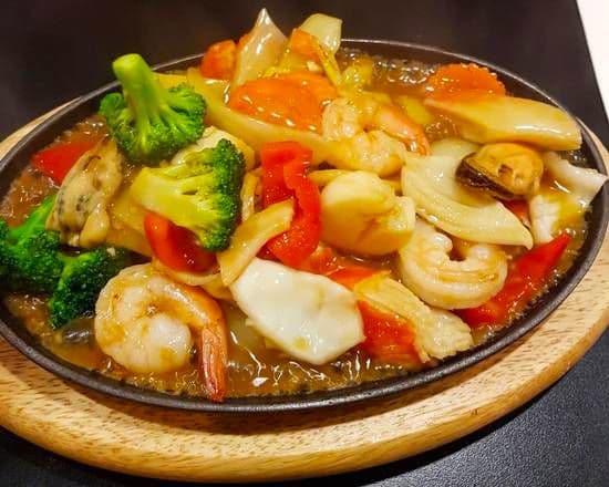 Sizzlin Seafood
