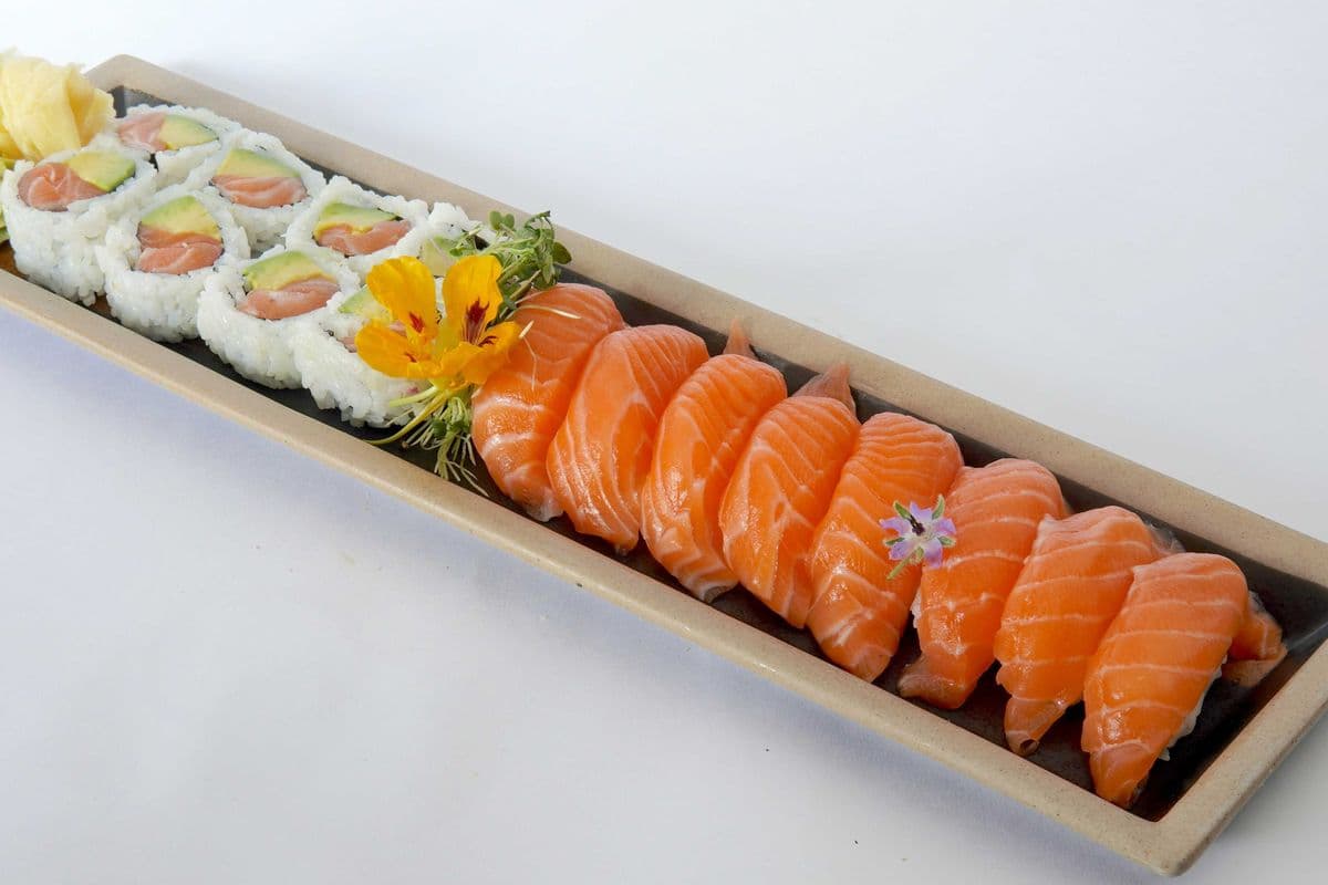 SALMON LOVER SUSHI