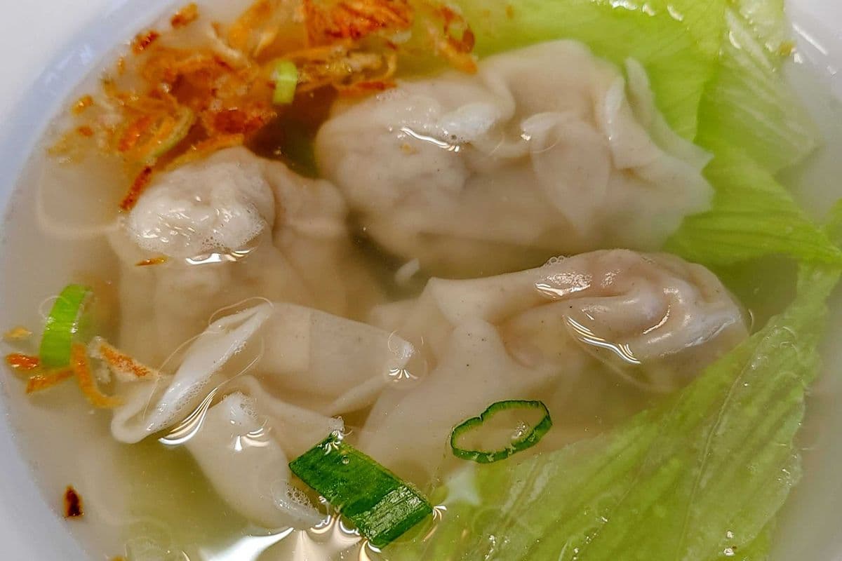 🍲 Small Wonton Soup (12oz)