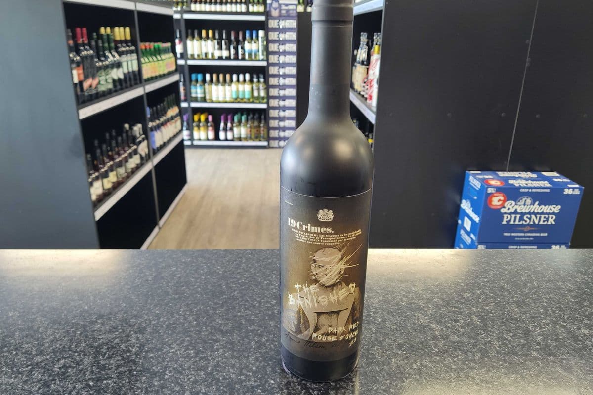 19 Crimes - The Banished (Dark Red) (1 x 750ml Bottle)