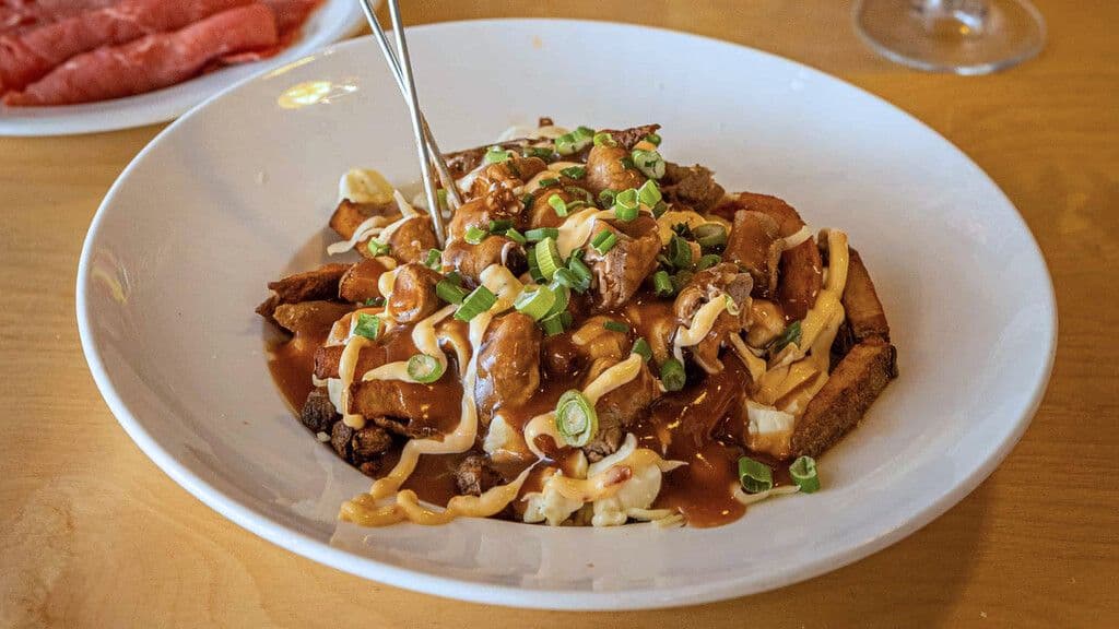 Chine - Poutine Fondue Chinoise / China - Poutine with Chinese Fondue