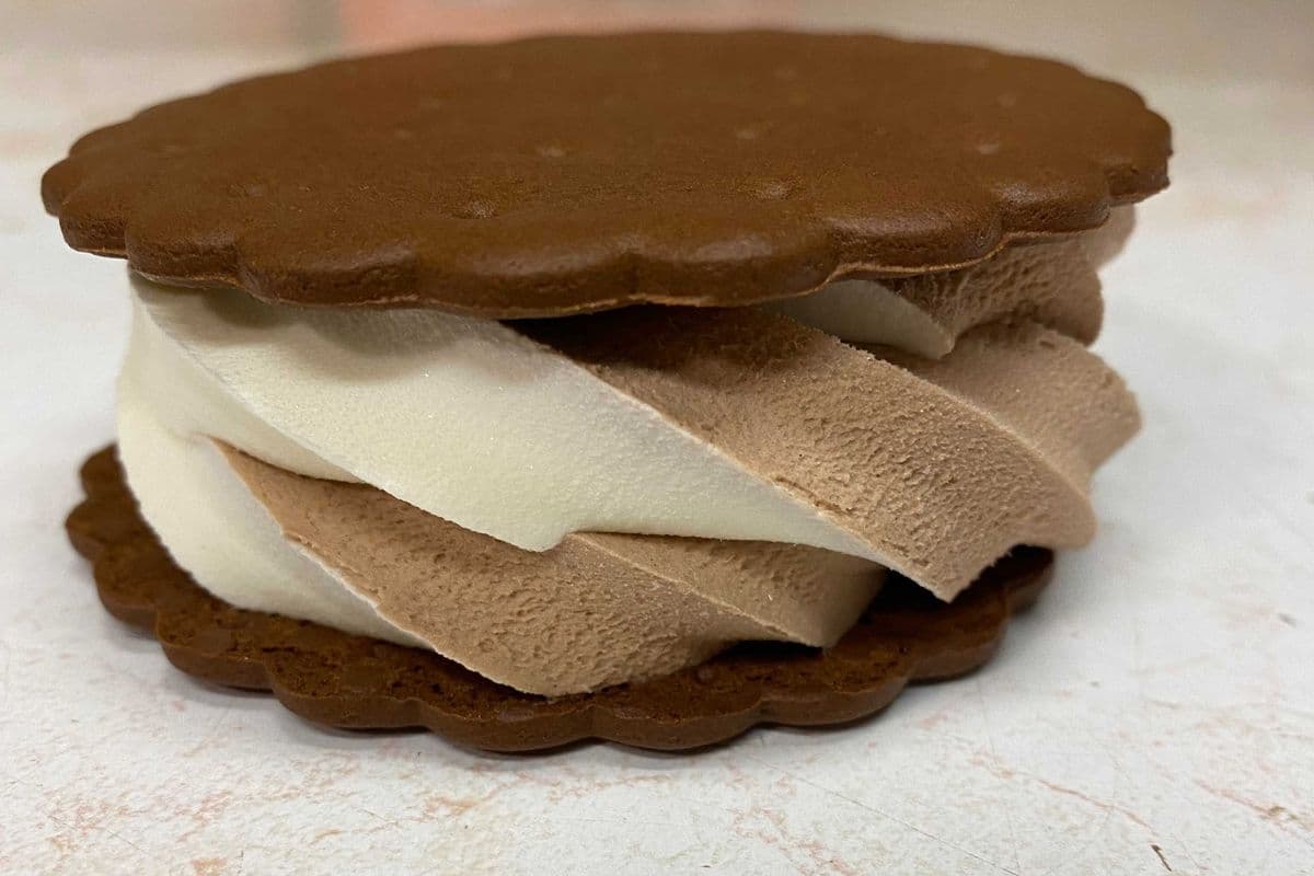 Ice Cream Sandwich