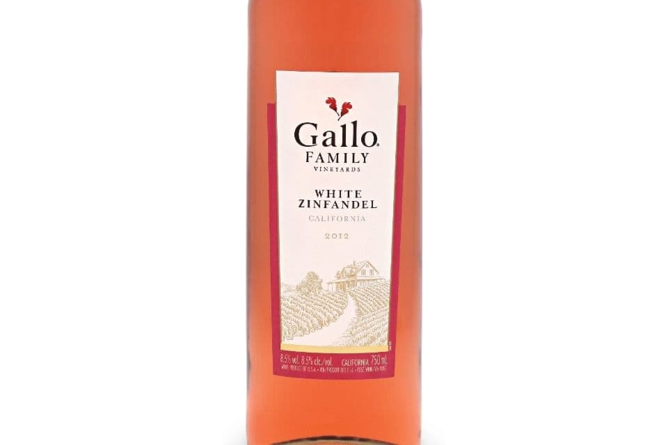 Gallo White Zinfandel (1 x 750 ml)