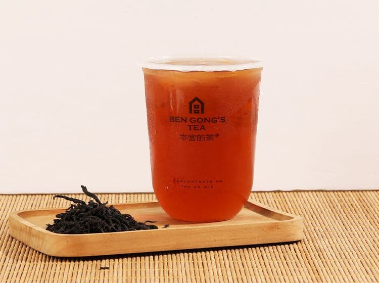 Black tea / 正⼭⼩种