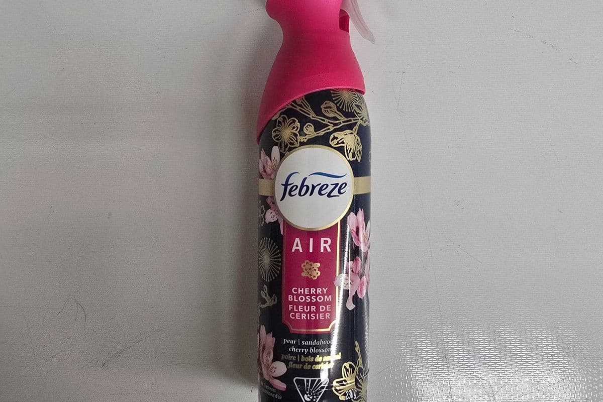 Febreze Air Fresher Cherry Blossom (230g)