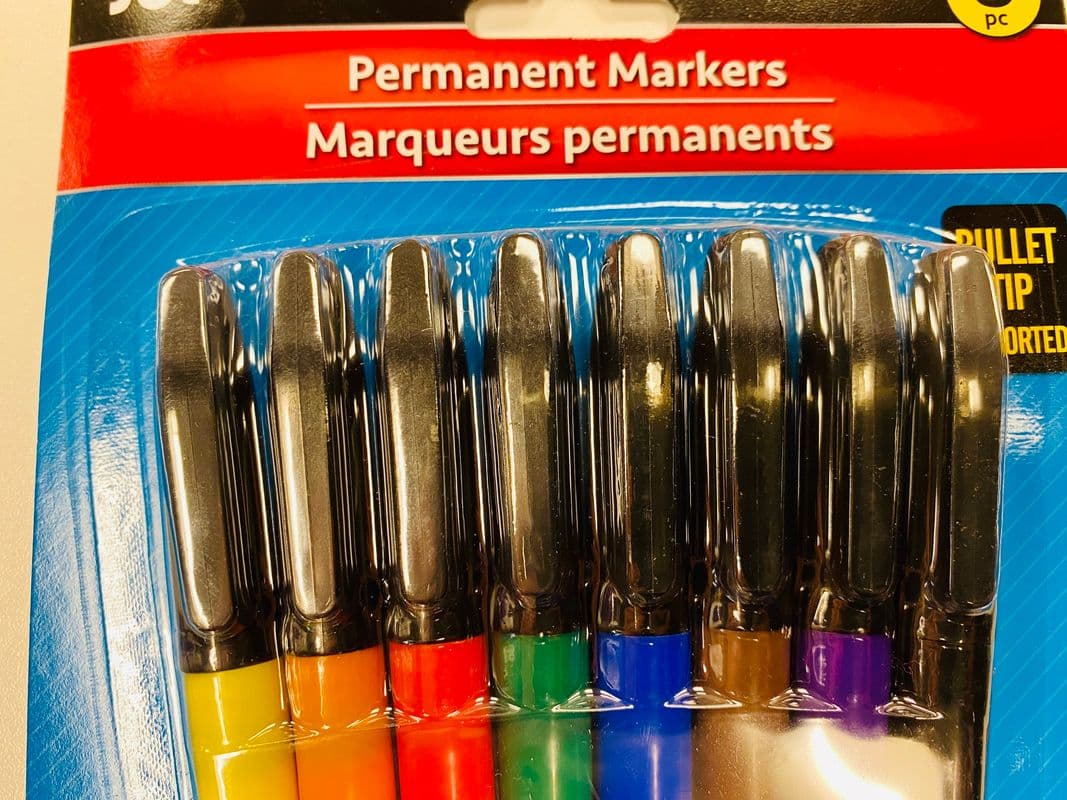 Permanent Markers (8 Colours)