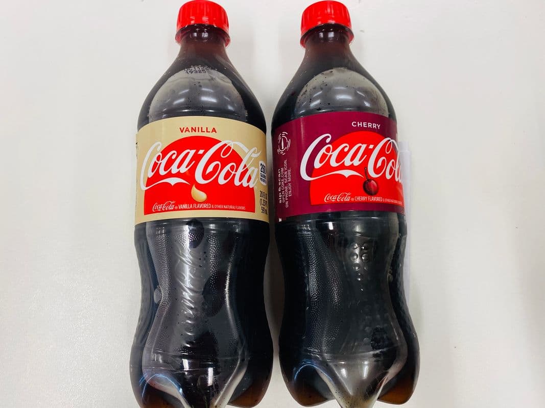 Flavoured Coca Cola (591 ml)