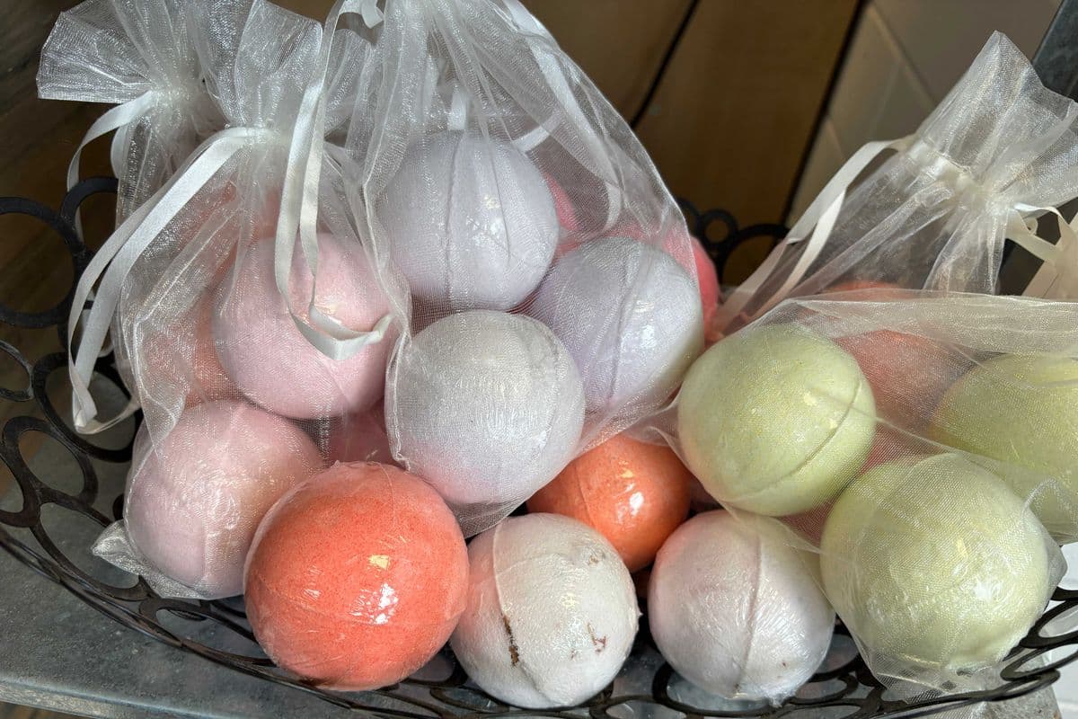 Bath Bomb Assorted- Set of 3
