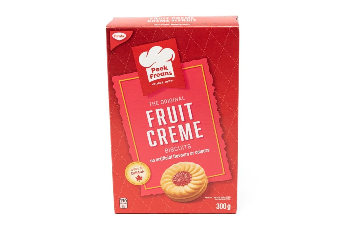 Peak Freans Fruit Creme Biscuits (300 g)