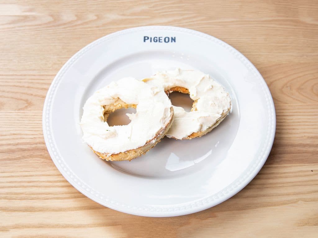 Bagel avec fromage | Bagel with Cheese
