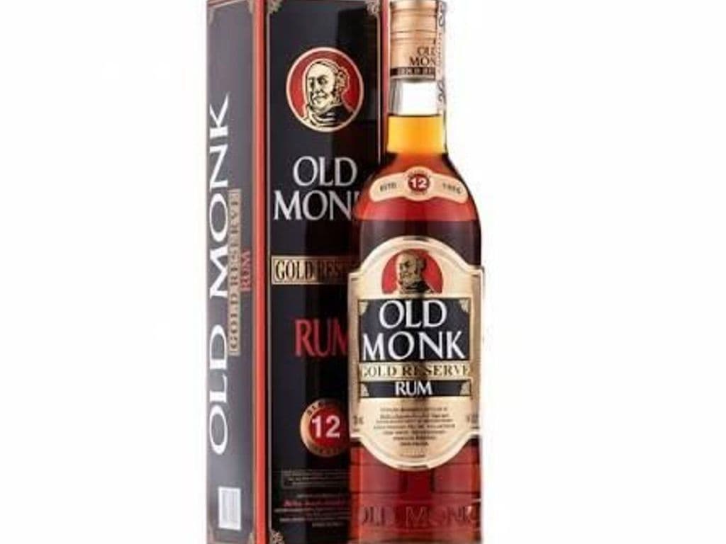 OLD MONK GOLD, 750ml