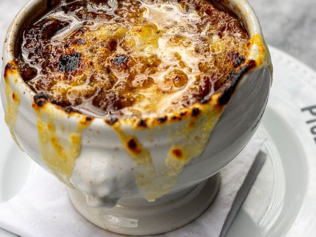 Soupe à l'Oignon Française \ French Onion Soup