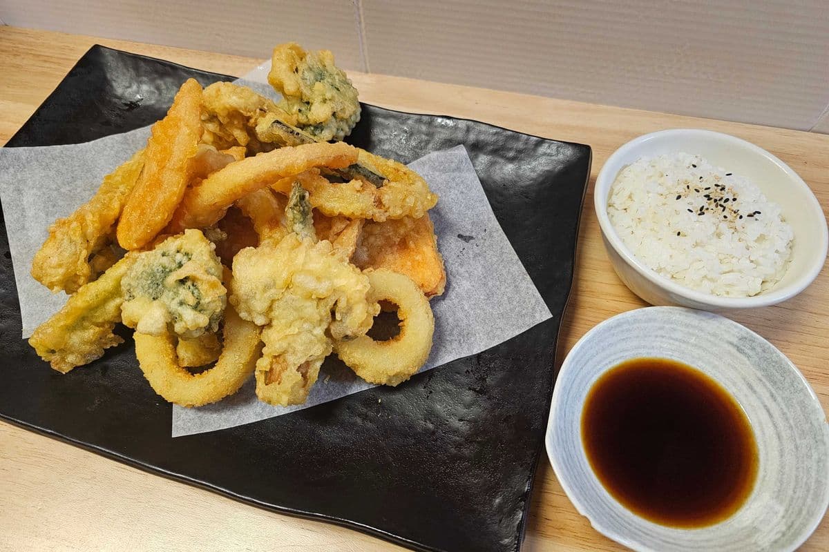 M1. Vegetable Tempura Dinner