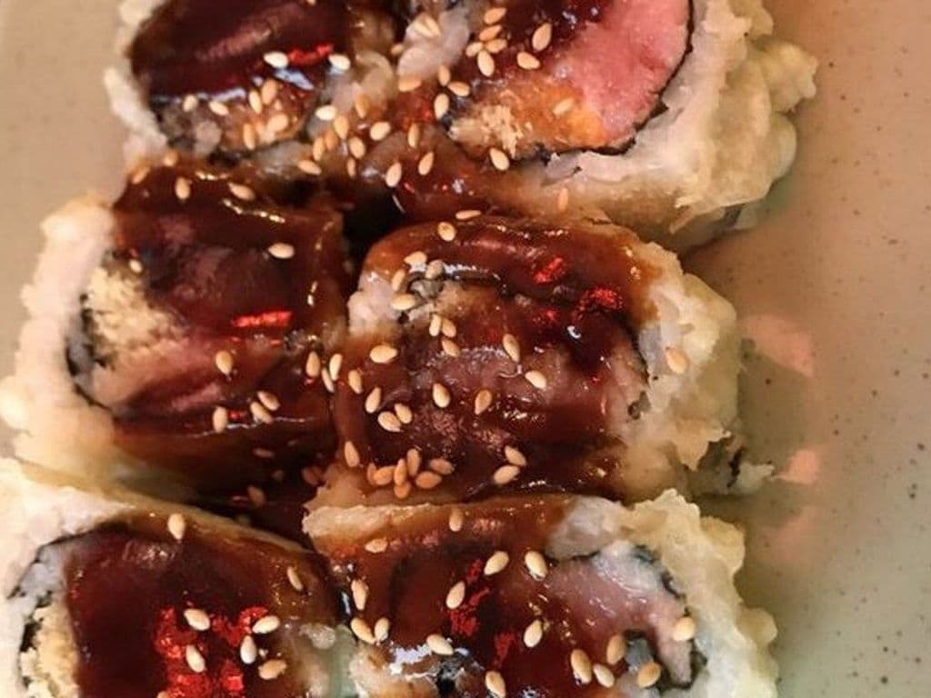 81. Spicy Tuna Handroll