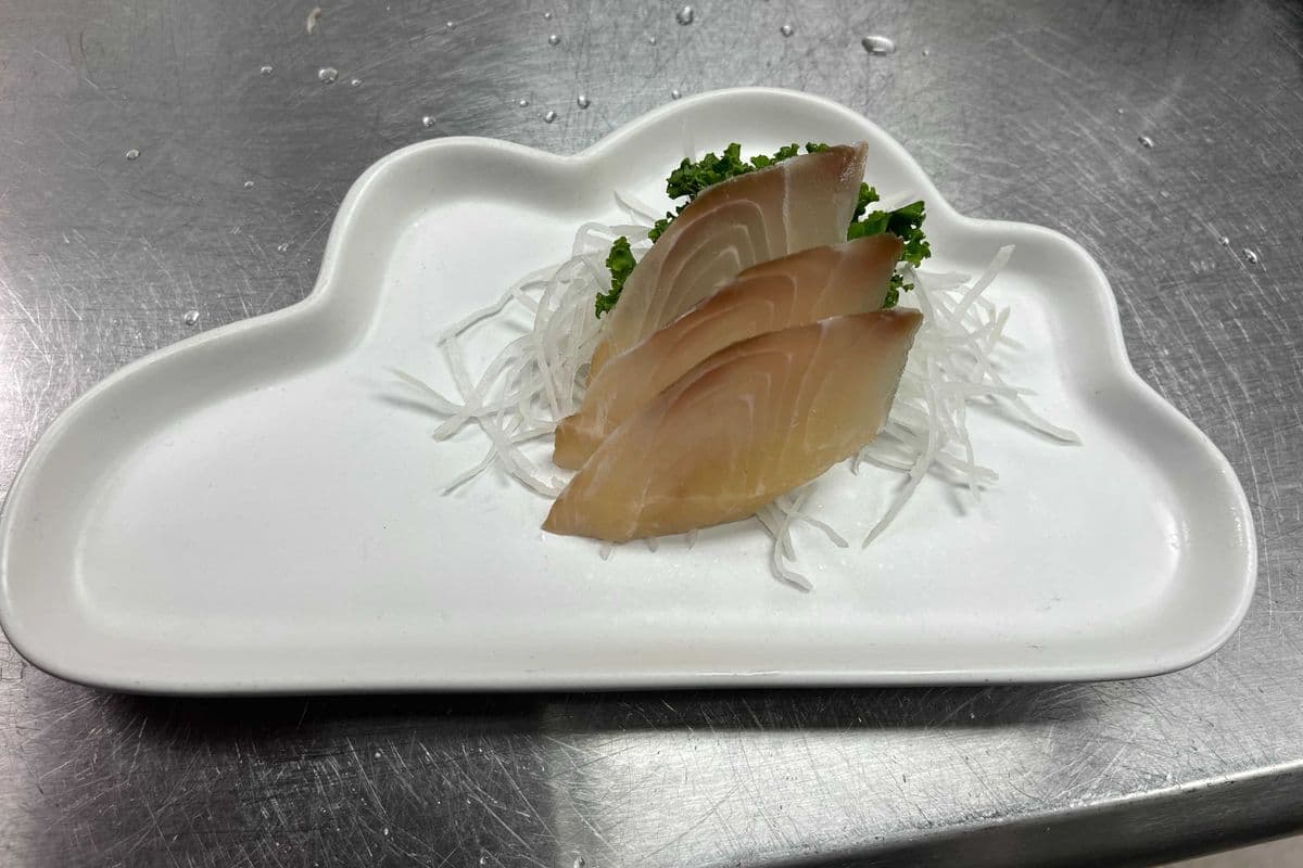 Tilapia Sashimi (3 pcs)